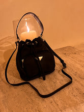 Load image into Gallery viewer, Stephanie Bucket Bag
